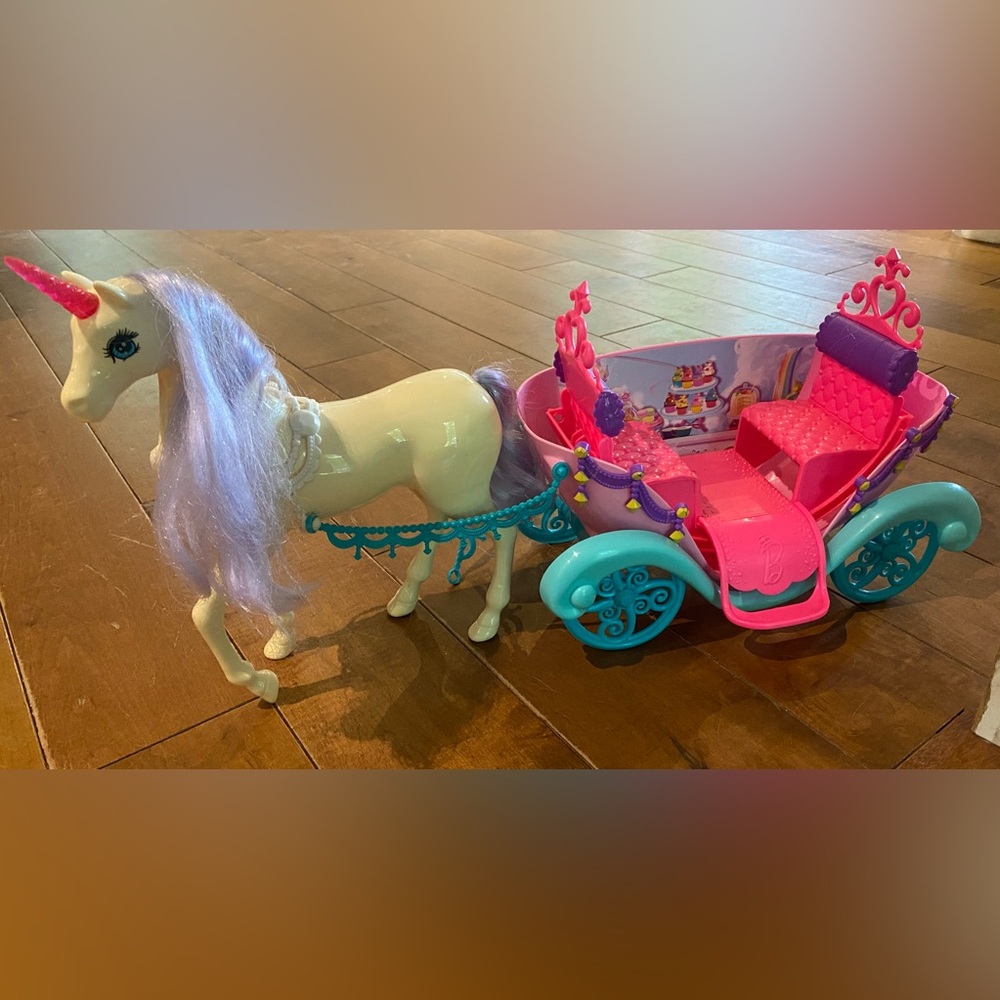 Unicorn with her transport